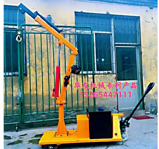 點(diǎn)擊查看詳細(xì)信息<br>標(biāo)題：裝車卸貨用小吊機(jī) 閱讀次數(shù)：1990