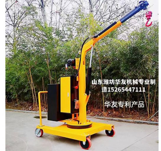 點(diǎn)擊查看詳細(xì)信息<br>標(biāo)題：移動(dòng)式小吊機(jī)(室內(nèi)外通用) 閱讀次數(shù)：3393